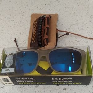 X-ISLE Blue Lens Sunglasses With Frosted Frame 😎 and 4 Pc. Bracelet Set
